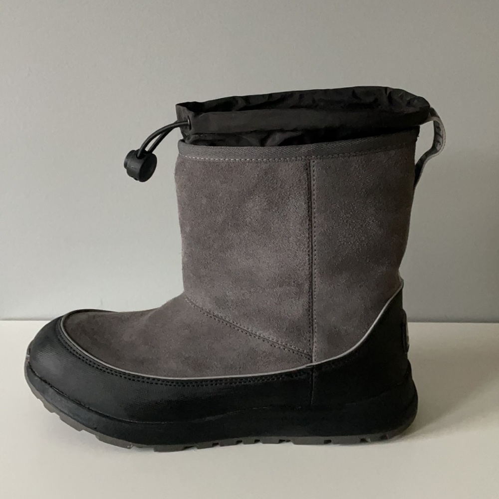 UGG Waterproof Kirby Suede Boots (Kids)